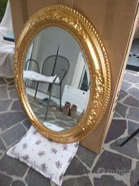 Specchio ovale legno dorato
