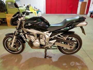 Yamaha FZ6 del 2005