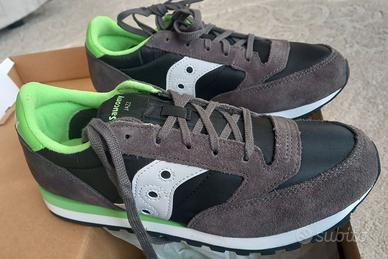 Saucony pantaloni collana maglietta