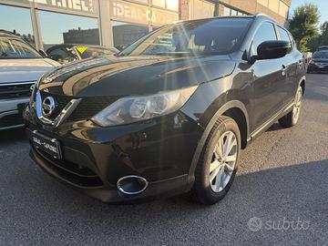 NISSAN Qashqai 1.5 dCi N-Connecta