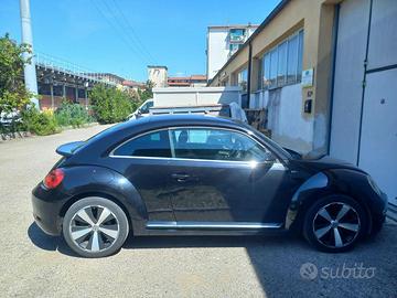 VOLKSWAGEN MAGGIOLINO 1.4 TSI R-LINE – 2013