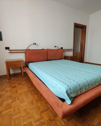 Arredamento camera da letto legno