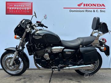 Triumph Legend TT 900