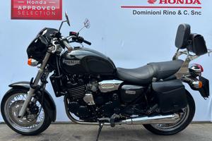 Triumph Legend TT 900