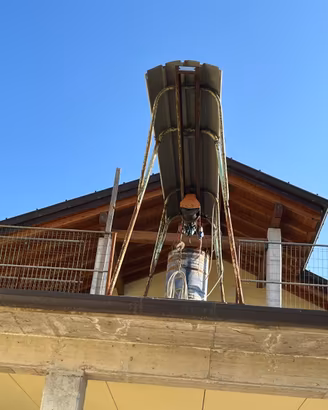 Montacarichi edile 300kg+cavalletto+OMAGGIO