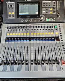 Mixser yamaha TF1 digitale