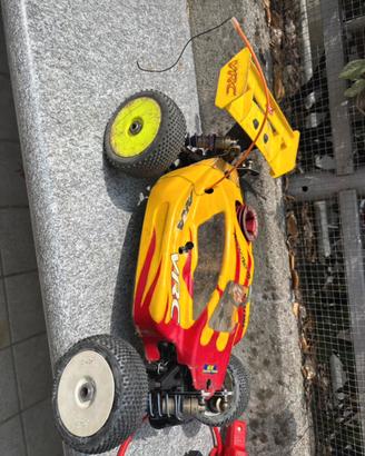 Macchina con motore a scoppio