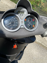 Scooter Beverly 250 i.e