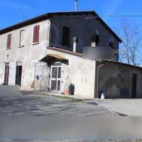Complesso immobiliare a Meldola (FC)