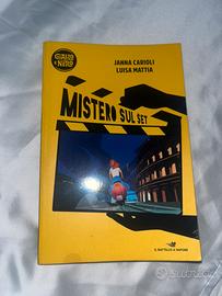mistero sul set