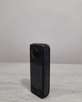 Insta 360x4