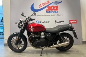 Triumph Street Twin 900