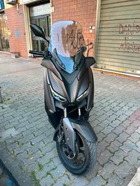XMAX 300 2018 nero opaco
