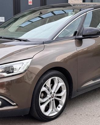 Renault Grand Scenic Blue dCi 120 CV Sport Edition