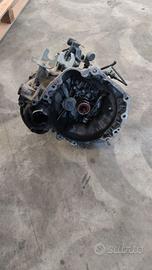 Cambio Kia Soul 1.6B  Anno 2008-2013 Marce 5