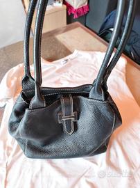 Borsa a spalla vera pelle color nero