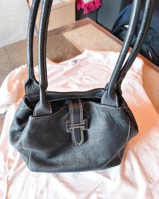 Borsa a spalla vera pelle color nero