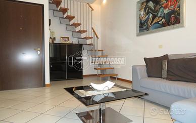 Trilocale su due livelli di recente costruzione co