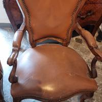 poltrona con braccioli 