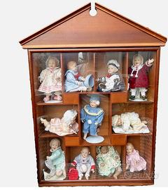 Bacheca con bambole the ashton drake