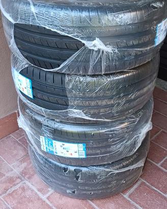 Pneumatici estivi 245/45 R19