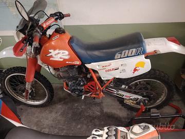 Honda xr 600 restaurata 1992/93