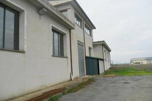 Immobile di 500 m² con 5 locali a Tuscania