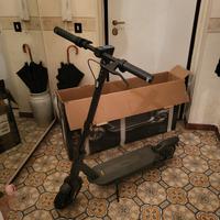 Monopattino Elettrico Ninebot KickScooter MAX G2 E