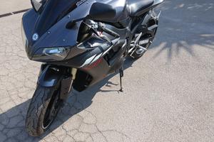 Yamaha R1