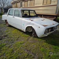 Alfa Romeo 2000 Berlina Demolita - Per Ricambi