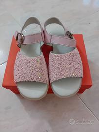 Scarpe bimba numero 28