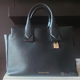Borsa a mano. Michael Kors 