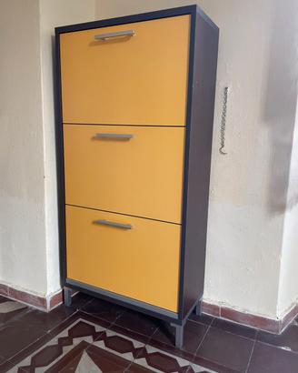 Scarpiera moderna