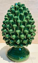 Pigna ornamentale in pregiata ceramica di Vietri