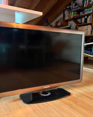 TV Philips 37” + Fire Stick (difetto estetico)