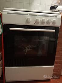 cucina a gas con forno 