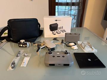 Drone DJI mini 2 come nuovo bundle fly more combi