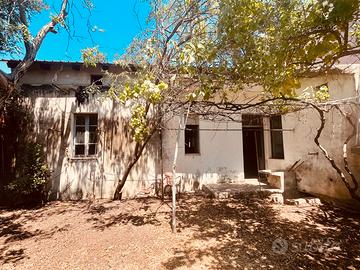 Casa indipendente Sadali