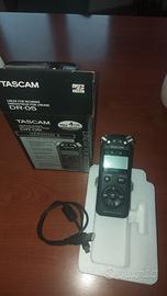 Registratore vocale Tascam DR-05 V2