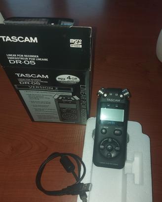 Registratore vocale Tascam DR-05 V2