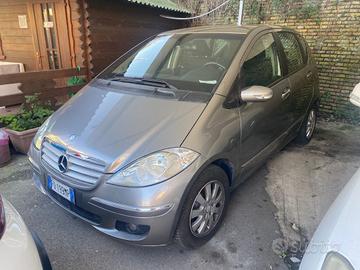 MERCEDES-BENZ A 160 CDI Avantgarde