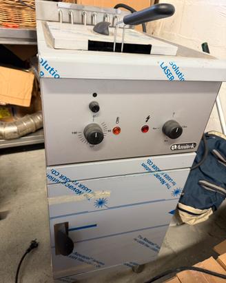 Friggitrice elettrica AMITEK -16