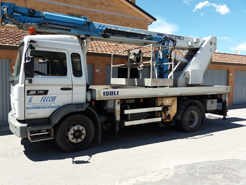 Piattaforma autocarrata isoli ptj 270s