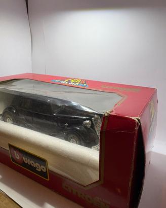 Modellino Citroën 15 CV TA Bburago - 1/24