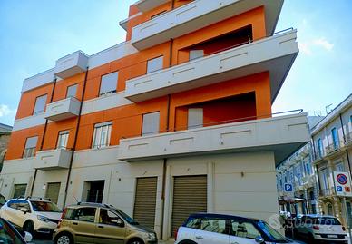 Centrale Bilocale arredato vicino Piazza Cairoli