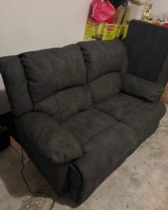 Divano grigio antracite