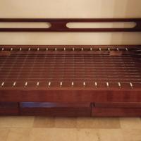 Letto con cassetti