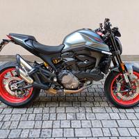 Ducati Monster 937 Plus Aviator Grey