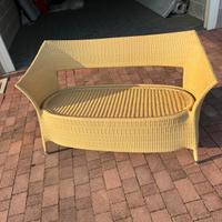 salottino da esterno e panchina