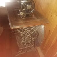 macchina da cucire antica 